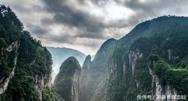 湖南又添“新”景点，耗资18亿门票18元，被称“湘西明珠”