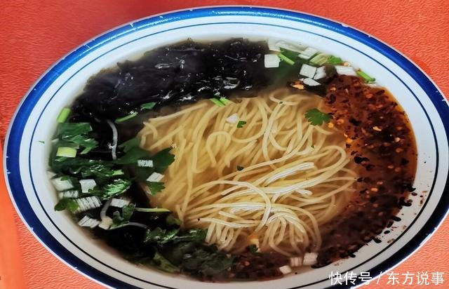 冬季来碗朝鲜面,香辣十足、满满的食欲,整个身子都暖和起来了