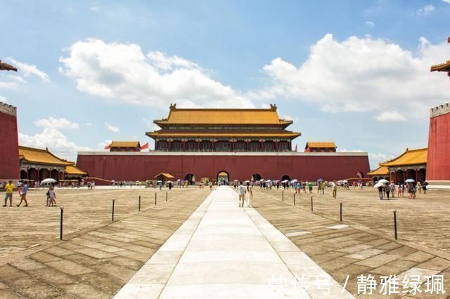 人造景区|中国最奢侈的景区，为修建竟炸平13座山，门票昂贵却不缺游客