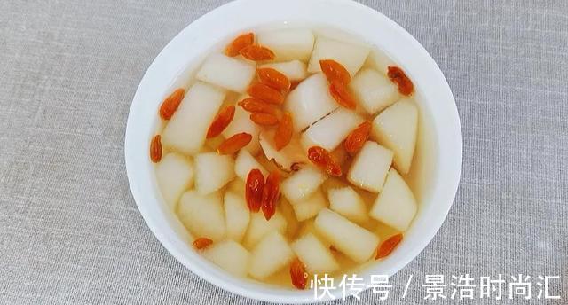 补药一堆不如秋天养肺，适合秋天的润肺汤，应季而食呵护家人健康