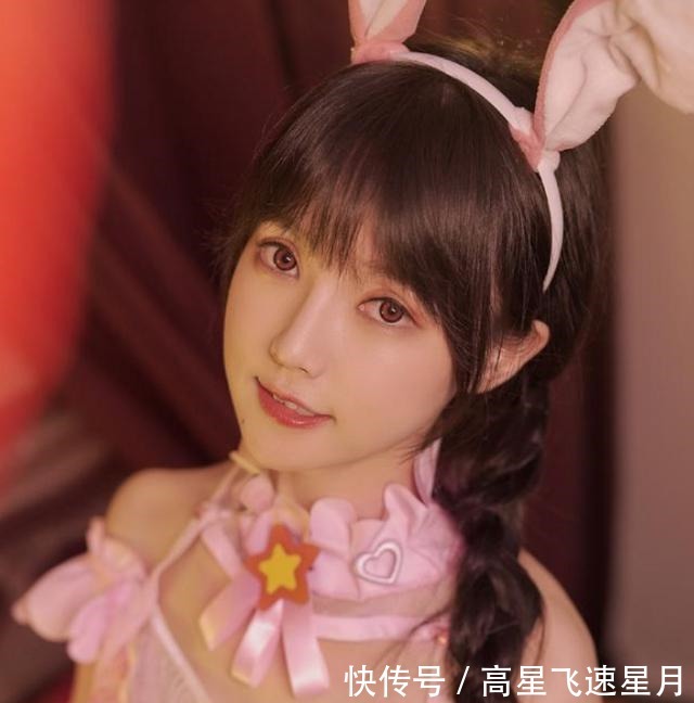 cos|斗罗大陆00后甜美主播cos小舞意外走红,网友真的好像