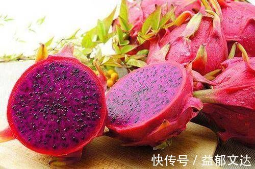 水果|减肥女生可多吃10种水果，热量低还'刮油'，体重“哗哗”往下降