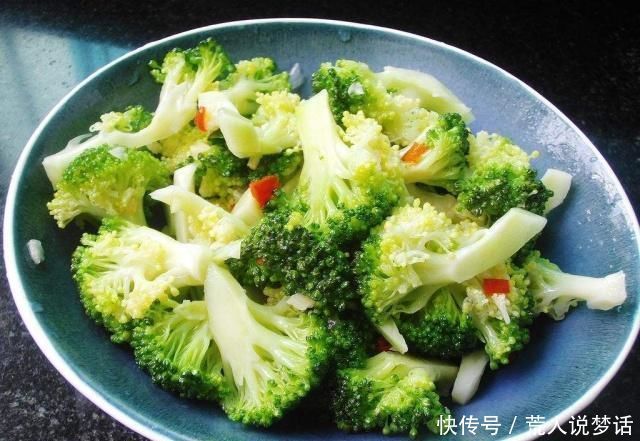想长寿要会吃,多吃三种食物,刮油清脂,排毒清肠,早吃早受益