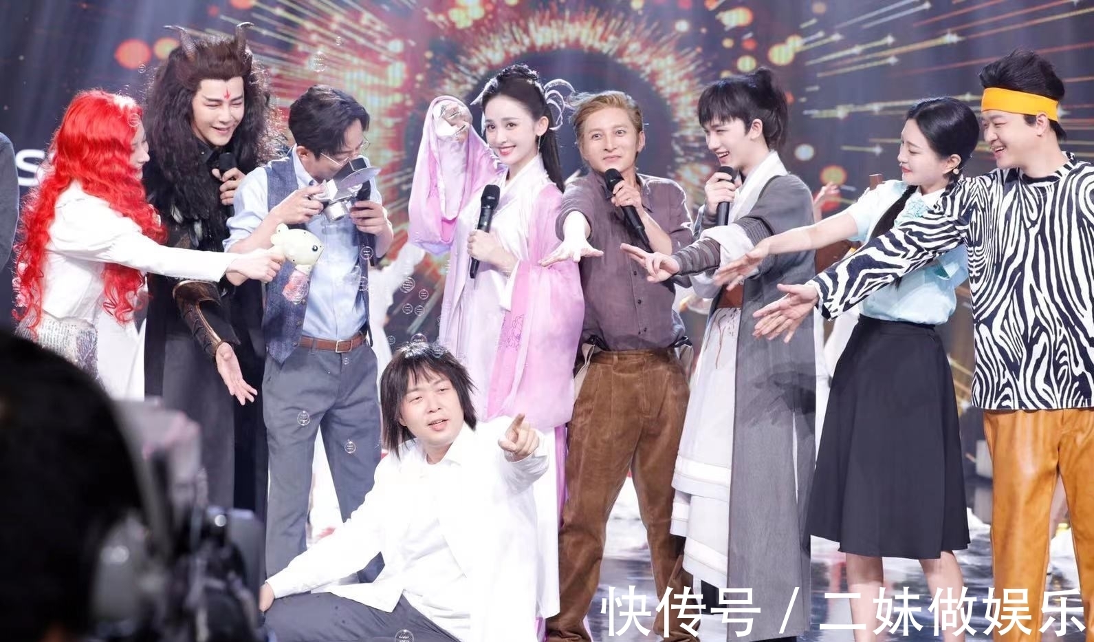 娜姐|張雨綺走了,謝娜還沒回來,《快樂大本營》請了兩位“娜姐”做客