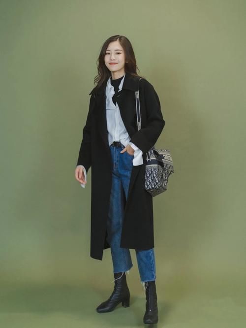 春季大衣正当红，长款呢大衣的6种搭配示范，一衣多穿简单又好看