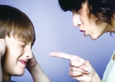 发泄|李玫瑾教授:当孩子顶嘴你可以用这3句话,长大后才会更优秀