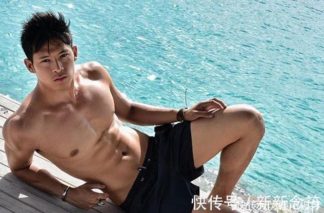 运动|性感的肌肉男上演力量之美,是否让你想要练就八块腹肌和人鱼线?
