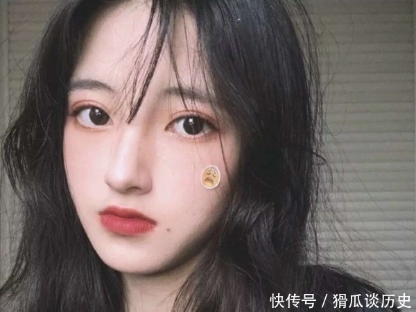 小姐姐|“捏鼻子”能拯救塌鼻梁吗?过来人说出真相,小仙女:我太难了