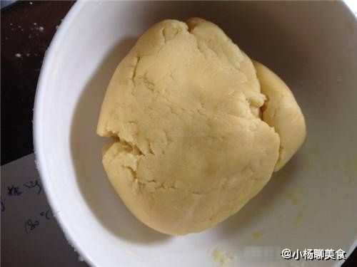 香酥|它香酥可口，入口即化，是新手级饼干，三两下就做好，比买的好吃