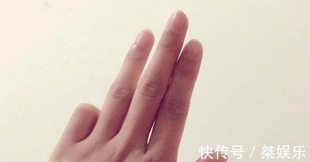 小指|缓解头痛高血压,动动小指,每天空出5分钟,很多病症不攻自破