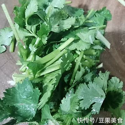 陈醋|教你做东北老虎菜，好吃不腻，每次做的都不够吃