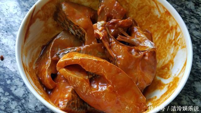 鱼肉|鱼肉的美味做法,又香又好吃的一道家常菜,我家夏天经常吃