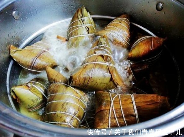 食用碱|煮粽子时,用什么水很关键!教你3个技巧,粽子软糯香甜,不夹生