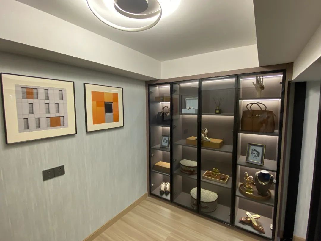 房贷|租了10年房,帮房东还了20万房贷是时候决定自己的人生了