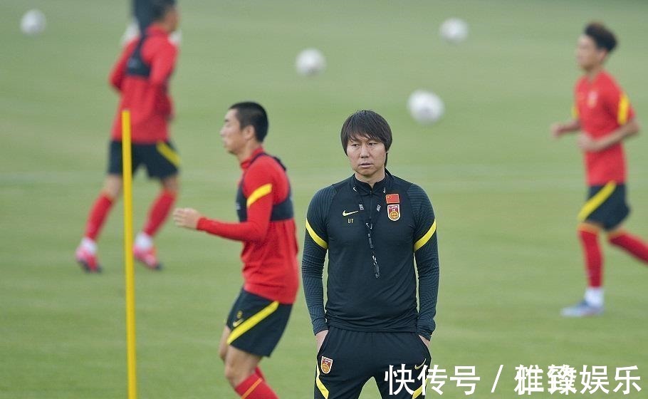 纪录|从1-0到2-0!国足踢疯了,2次痛击黑马,李铁冲3大纪录+21年神迹