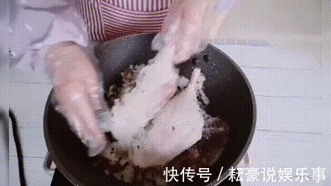 家庭|盐水鸭的家庭做法，方法简单耗时短，咸香可口肉质嫩，不比买的差