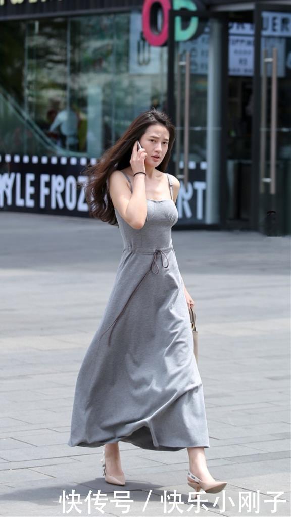 长发飘飘,连衣裙高雅大方,迎风摆动,仙女穿衣搭配,初恋的感觉