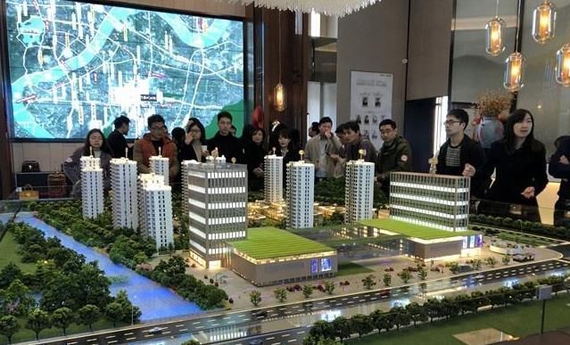 楼层|为什么售楼员卖房子时，总是优先推荐8到10层的楼房长见识了