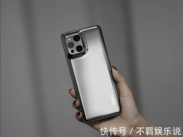 oppo|国产手机“大众脸”：老司机分不清，环形山设计竟意外真香