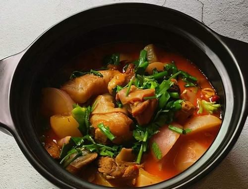 萝卜羊肉煲的这个做法，关键一步做好了，不腥也不膻，软烂更入味