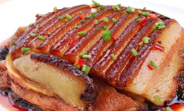 过年必不可少的硬菜!一招教你这样做扣肉,好吃不腻,待客倍有面