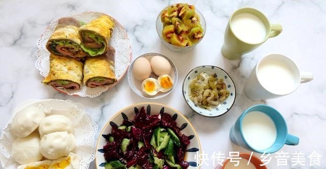 家有小学生,早餐吃什么多妈每天准时开饭,9天早餐做法分享!