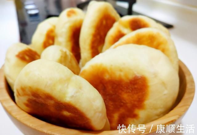 面团|教你做1款小吃,3个鸡蛋1碗面粉,不放一滴水,比油条包子好吃