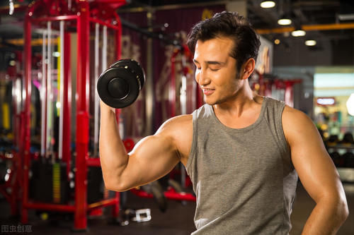 身材|3个迹象的出现,表明你的健身已见成效,肌肉进步很快!