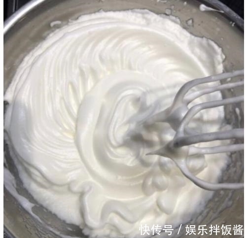 早餐|这块可可戚风蛋糕长期霸占我的早餐,香浓柔软超好吃