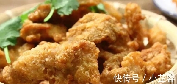 面粉|炸酥肉,最好别用面粉和淀粉!放点“它”外脆里嫩,凉了也不回软
