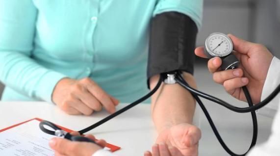 血压|降低高血压并发症发生率，高血压患者要坚持做好3件事