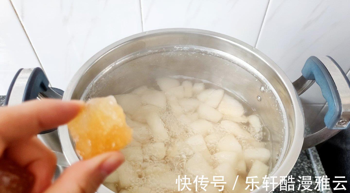 冰糖|入秋后,小米和梨是绝配,坚持每周喝2次,舒坦整个秋天