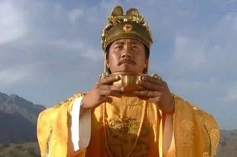 朱元璋|朱元璋规定:贪污达60两就是死刑,放现在是多少钱?答案不敢信