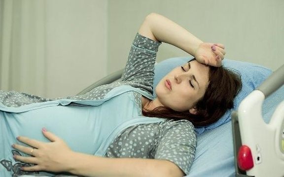 宫缩|临近预产期,若孕妈出现这4个“感觉”,恭喜你宝宝要降生了!