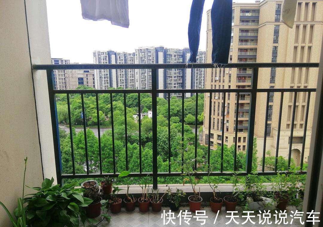 封装|如果再买房,我一定不再阳台安装晾衣杆了,这样设计实用又美观