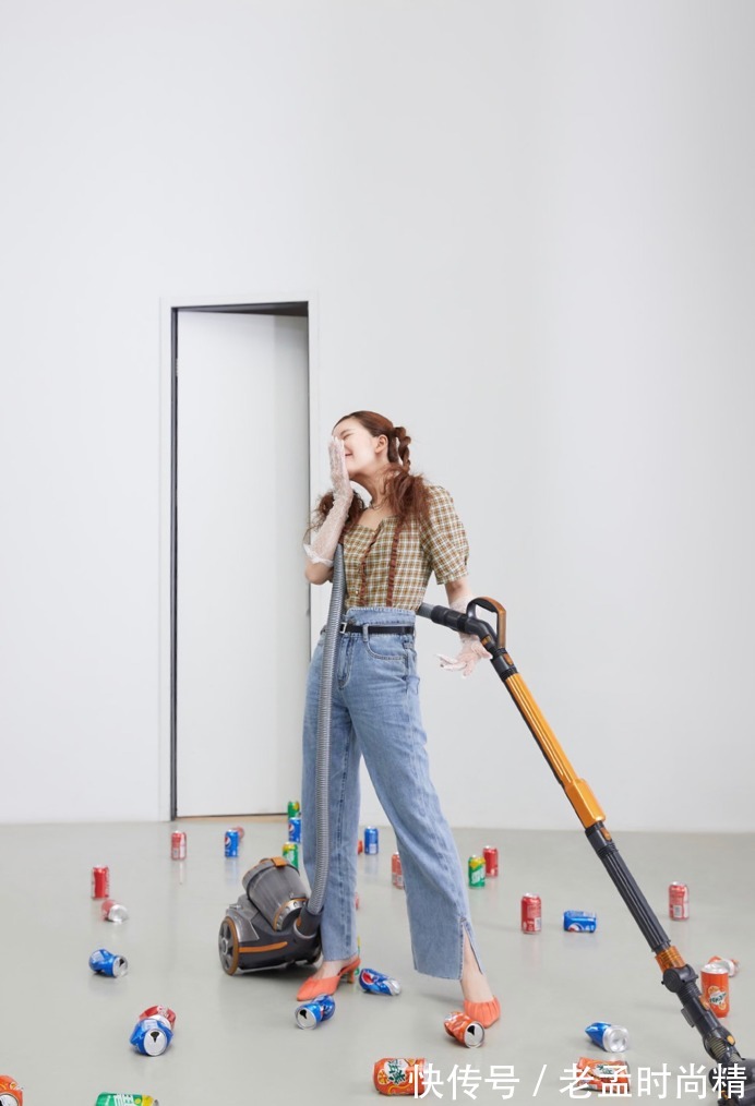 时髦|方领上衣百搭还显瘦,配裤子裙子都很时髦