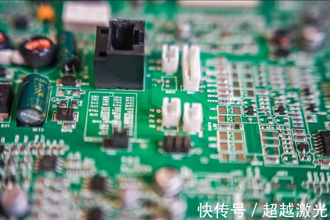 切割|线路板行业的现状与发展趋势与激光切割行业的关系是怎样的?