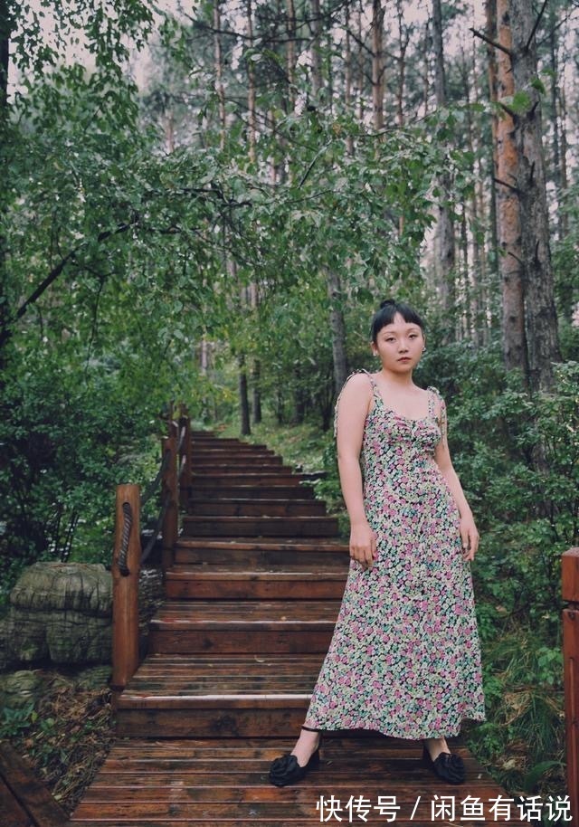 穿搭|辣目洋子胖得很自信,124斤仍钟爱穿吊带裙,实力诠释“微胖美”