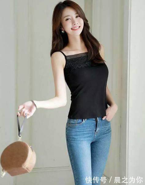 穿搭 穿搭紧身牛仔裤让女人尽显曼妙身姿,打造出高贵典雅的女性魅力!