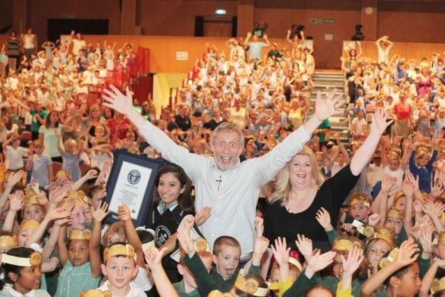 重症监护室|想不到吧！抖音上的NICE爷爷，是位很出名的童书作家