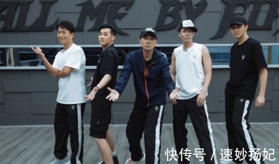 小白|综艺《披荆斩棘的哥哥》,小白和海泉选歌的时候机智,改编也牛