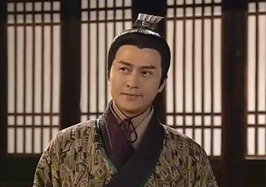  计谋|陈平的计谋和张良的计谋有何不同，为何人们肯定张良贬低陈平