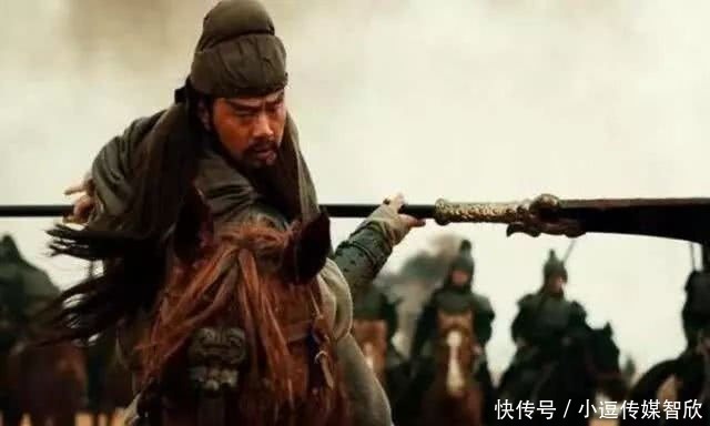 交手|关羽和张飞交手谁武艺高强？演义中有过描写，结果让人意外