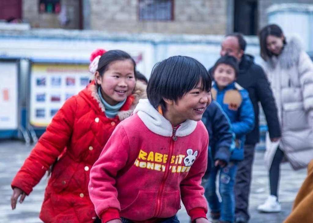 心碎|留守儿童用“如果我有钱”造句,写完偷偷抹眼泪,画面叫人心碎