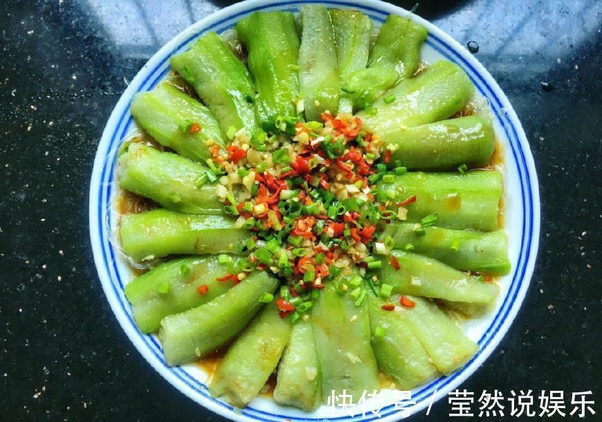 这菜我家都是炒着吃，自从学会这种做法后，两天不吃馋得慌