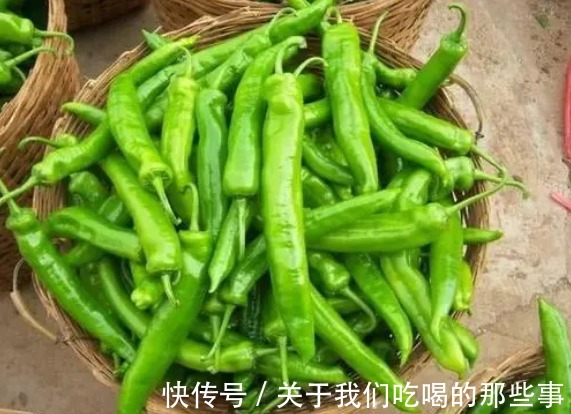辣椒|买青椒时，挑直的还是弯的？牢记3点就知道“辣不辣”，太实用了
