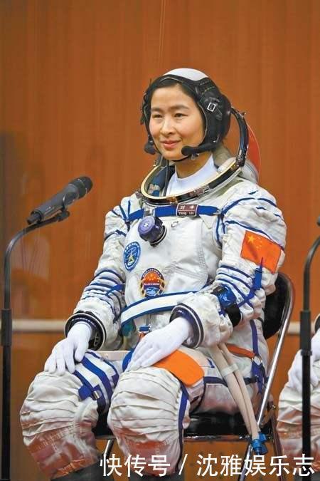 大帅哥 女航天员刘洋的生活照,丈夫帅气露面,生活现状让人羡慕不已