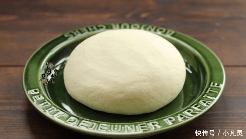 烙饼又一新做法,松软香甜,补血养胃,比葱花饼还要香,超好吃