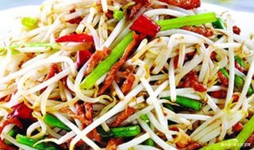 口感清脆、清淡可口，孩子最爱吃的一道家常菜，可清热明目