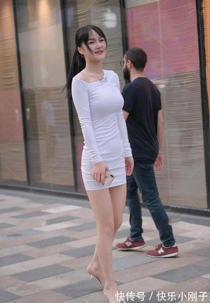 气质感|一看就知道绝对是大家闺秀，浓浓的女人味迎面扑来，一起吃个饭吧